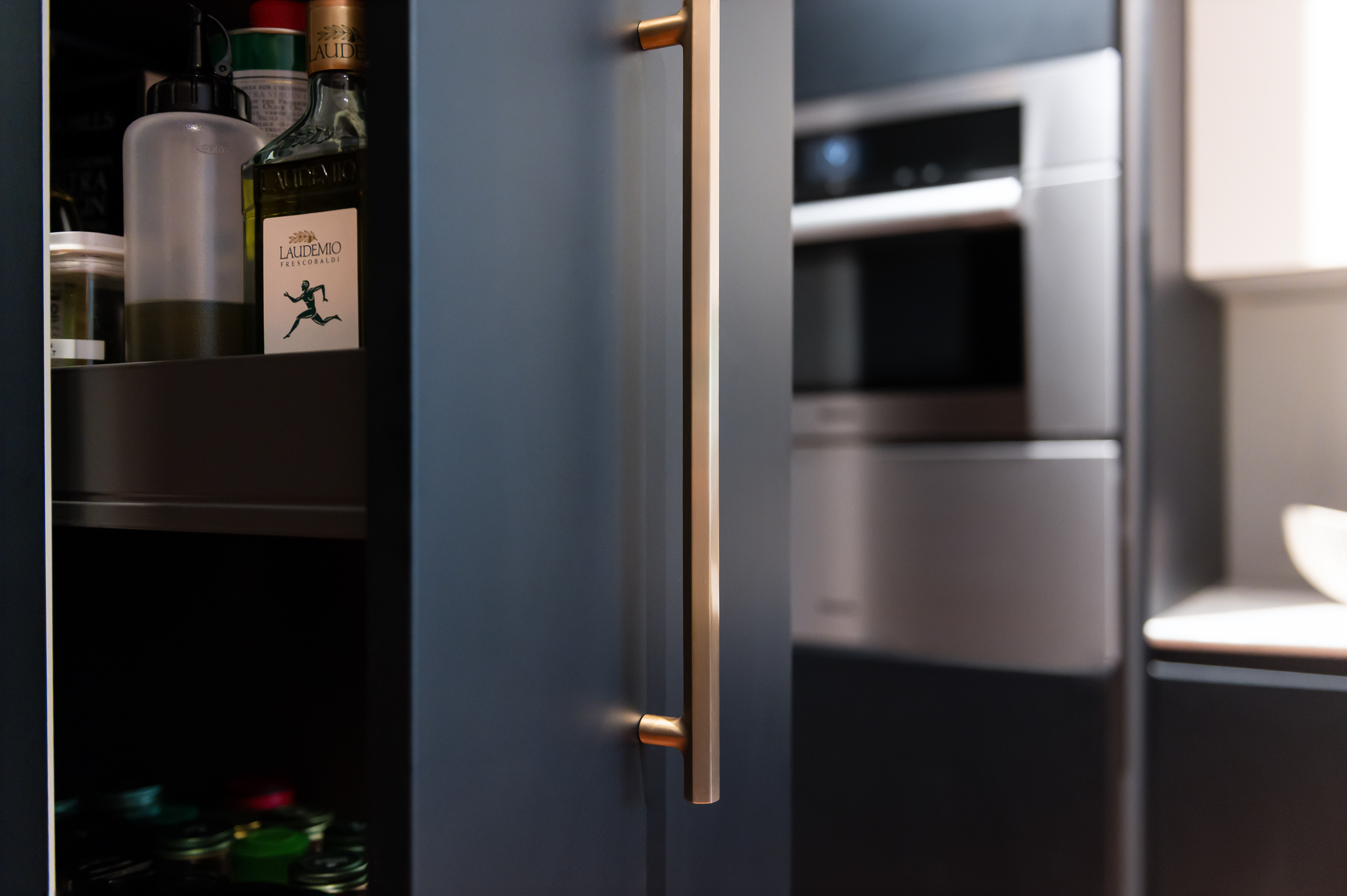 Tall cabinetry with integrated wall oven